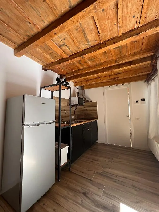 Apartment Ferienwohnung Borgovivo Il Tuo Loft In Centro Citta Bergamo Italien