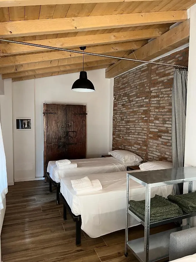 Ferienwohnung Borgovivo Il Tuo Loft In Centro Citta Bergamo Apartment